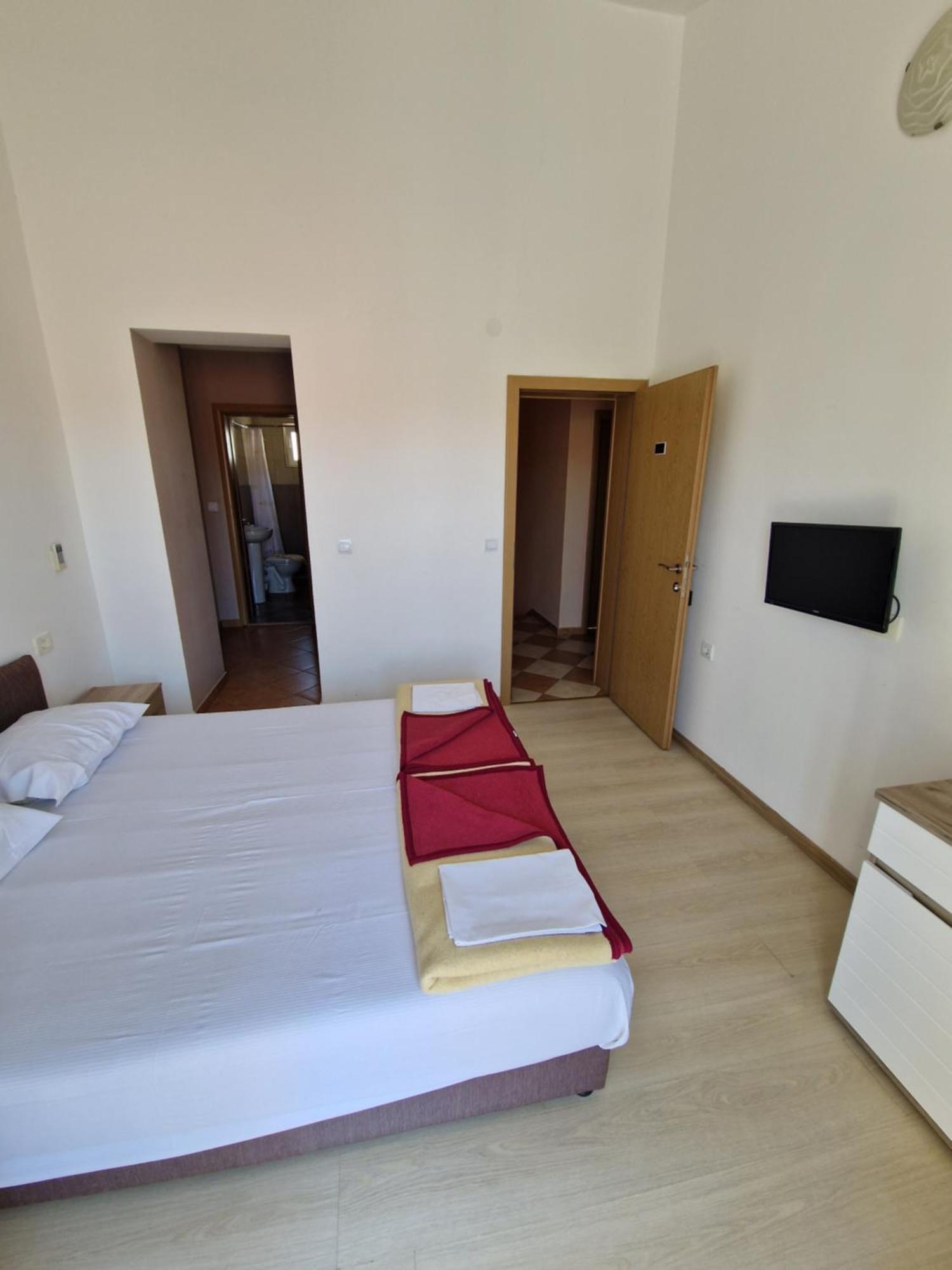 Guest House Damjana Budva Eksteriør billede