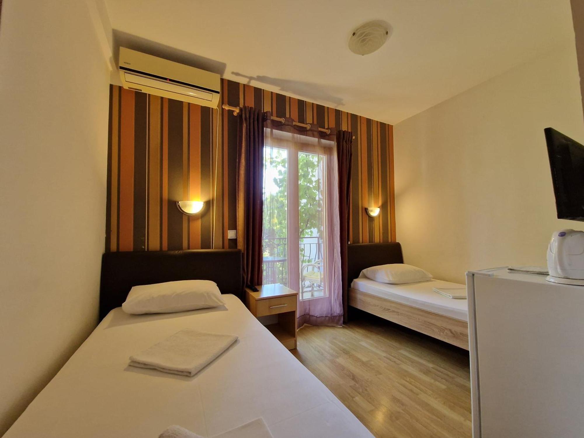 Guest House Damjana Budva Værelse billede