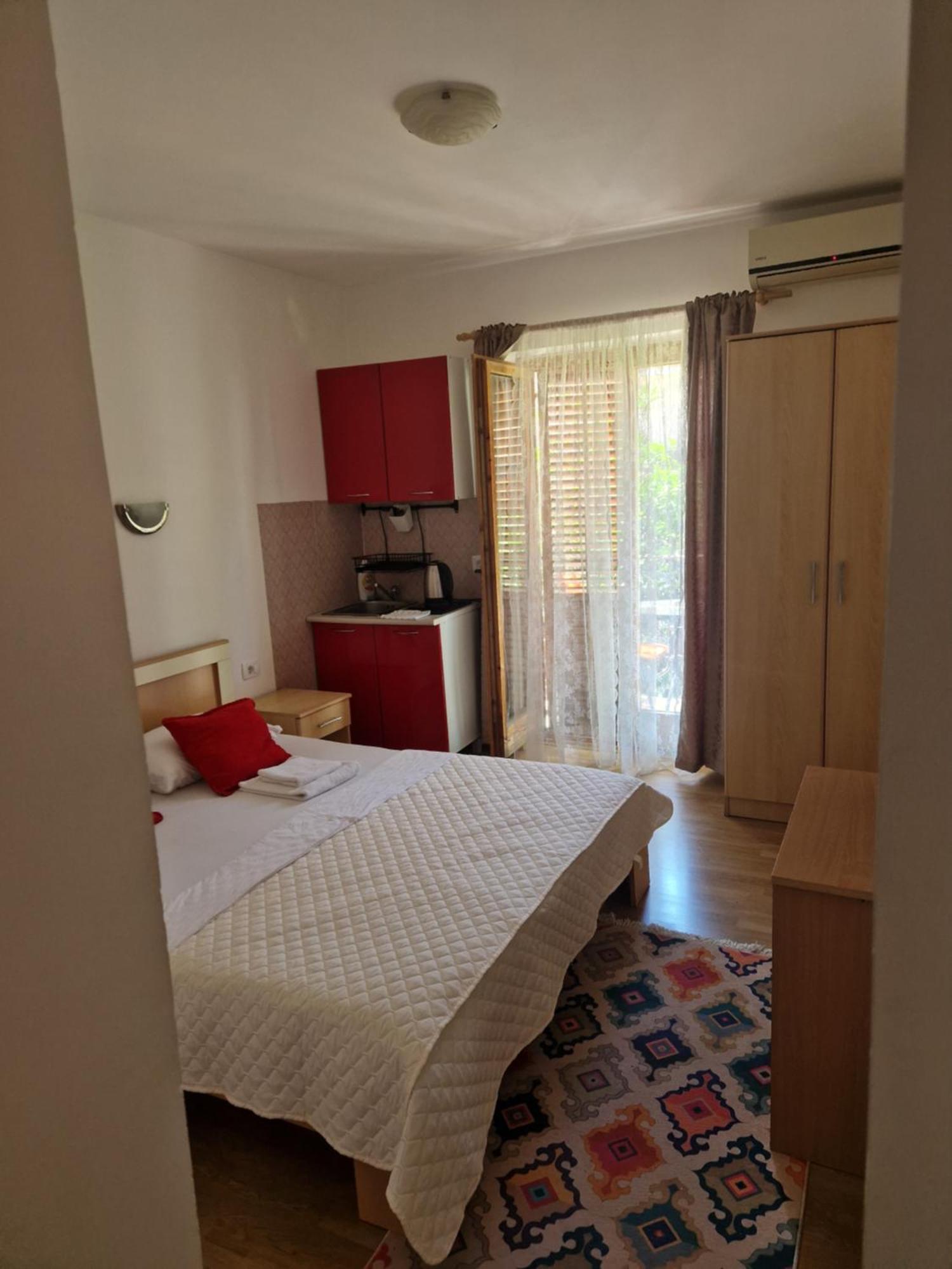 Guest House Damjana Budva Eksteriør billede